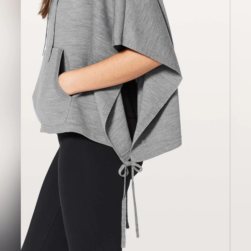 Lululemon All In A Day Hooded Poncho O/S in EUC - Picture 4 of 12